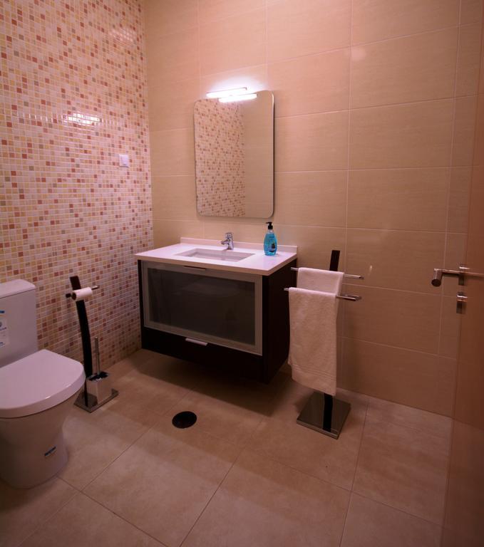 Apartamento Plaza - *